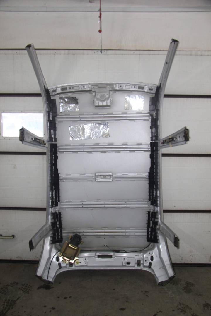 крыша Lifan X60 1 поколение 2013, 1.8 л., LFB479Q, бензин, МКПП, серебро, универсал, передний привод - фото №1