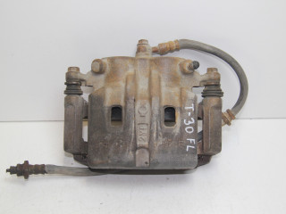 суппорт передний левый Nissan X-Trail T30 NT30 2003, 2.5 л., QR25DE, бензин, АКПП, светло-серый, универсал, полный привод, 410118H300