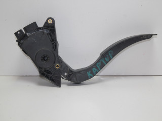 педаль Renault Kaptur 1 поколение SUV 2018, 1.6 л., H4MD429, бензин, вариатор, белый, хетчбэк 5 дв., передний привод, 180029347R