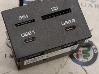 разъем AUX / USB Porsche Macan 1 поколение [2-й рестайлинг] 2022, 2.0 л., бензин, АКПП, 95B035736A