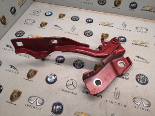 петля капота правая Alfa Romeo Giulia 2 поколение 2019, 2.9 л., бензин