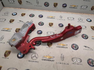 петля капота левая Alfa Romeo Giulia 2 поколение 2019, 2.9 л., бензин