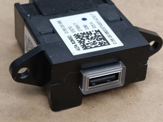 разъем AUX / USB Alfa Romeo Giulia 2 поколение 2019, 2.9 л., бензин, 01561291680
