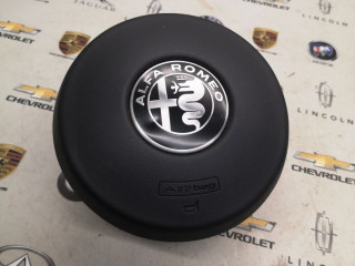 подушка безопасности водителя Alfa Romeo Giulia 2 поколение 2019, 2.9 л., бензин, 01561246940