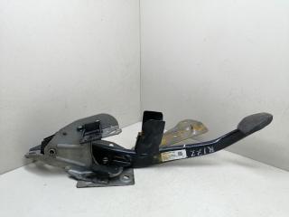педаль тормоза Ford Focus 2 поколение [рестайлинг] 2008, 1.8 л., TDCi, дизель, 5МКПП, синий, хетчбэк 5 дв., передний привод, 4M51-2467-AR