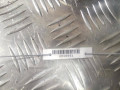 скоба суппорта Mercedes-Benz A-Класс W168 2001, 1.7 л., OM 668.942, дизель, МКПП, красный, передний привод - фото №3