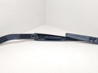щеткодержатель (поводок стеклоочистителя, дворник) Nissan Almera Tino V10 2002, 2.2 л., DCi, дизель, 5МКПП, серебристый, минивэн, передний привод