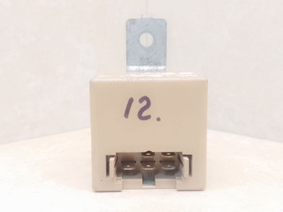 реле (прочие) Mitsubishi Space Wagon 3 поколение (Typ N50) 2000, MD332124, 068000-5220