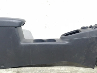 подлокотник Nissan X-Trail T31 NT31 2009, 2.2 л., DCi, дизель, МКПП, серый, внедорожник 5 дв., полный подключаемый привод