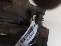 скоба суппорта Mercedes-Benz A-Класс W168 2001, 1.7 л., OM 668.942, дизель, МКПП, красный, передний привод - фото №3