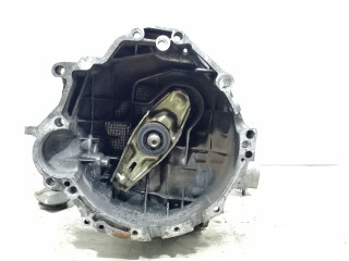 КПП механическая (МКПП) Volkswagen Passat B5 [рестайлинг] 2005, 2.0 л., BMR, дизель, 6МКПП, черный, универсал, передний привод, EMV, 21110