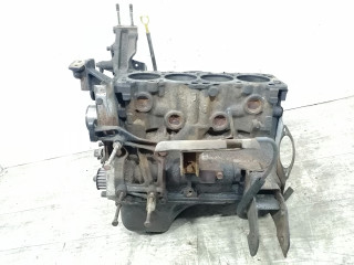 блок цилиндров Hyundai Santamo 1 поколение 1999, 2.0 л., i, бензин, 5МКПП, серебристый, минивэн, передний привод, G4CP