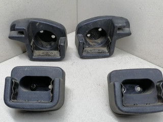 направляющая шторки багажника (салазки) Hyundai Santamo 1 поколение 1999, 2.0 л., i, бензин, 5МКПП, серебристый, минивэн, передний привод