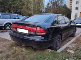 стекло двери передней правой Mazda 626 GE [рестайлинг] 1995, хетчбэк 5 дв.