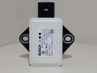 датчик удара Audi A4 B8/8K [рестайлинг] 2011, 2.0 л., FSI, бензин, АКПП, чёрный, седан, полный привод, BOSCH, 8K0907637C