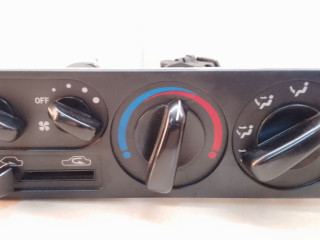 блок управления печки / климат-контроля Hyundai Santamo 1 поколение 1999, 2.0 л., i, бензин, 5МКПП, серебристый, минивэн, передний привод, UCYD