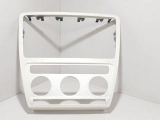 рамка под магнитолу Skoda Octavia 2 поколение (A5) 2004, 1.9 л., TDi, BJB, дизель, 5МКПП, темно-серый, хетчбэк 5 дв., передний привод, 113921020100, 1Z0858069A