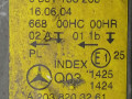 фара правая Mercedes-Benz C-Класс W203/S203/CL203 2002, 2.2 л., CDi, дизель, 6МКПП, универсал, задний привод, A2038203261, 0301166206 - фото №4