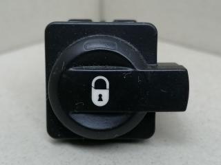 кнопка центрального замка Citroen C4 1 поколение 2005, 2.0 л., i, RFJ (EW10A), бензин, АКПП, т.серый, хетчбэк 5 дв., передний привод, 96476626XT