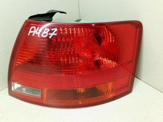 фонарь задний правый Audi A4 B7 2006, 2.0 л., BLB, дизель, МКПП, серый, универсал, передний привод, 484062R, 8E9945096E