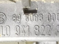 блок реле Volkswagen Passat B5 2000, 1.9 л., AJM, дизель, МКПП, седан, передний привод, 8L0941822A - фото №3