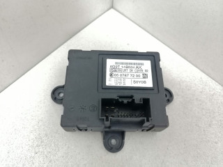 блок комфорта Ford S-Max 1 поколение 2006, 1.8 л., TDCi, дизель, 6МКПП, серебристый, минивэн, передний привод, 6G9T-14B534-AK