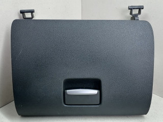 замок бардачка Ford Focus 2 поколение 2006, 1.6 л., i, бензин, 5МКПП, серебристый, универсал, передний привод