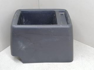бардачок Hyundai Santamo 1 поколение 1999, 2.0 л., i, бензин, 5МКПП, серебристый, минивэн, передний привод, 84672-M2000