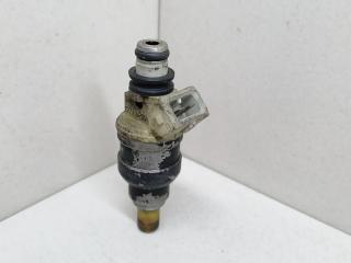 форсунка Hyundai Santamo 1 поколение 1999, 2.0 л., i, бензин, 5МКПП, серебристый, минивэн, передний привод, 35310-33150, 9250930004