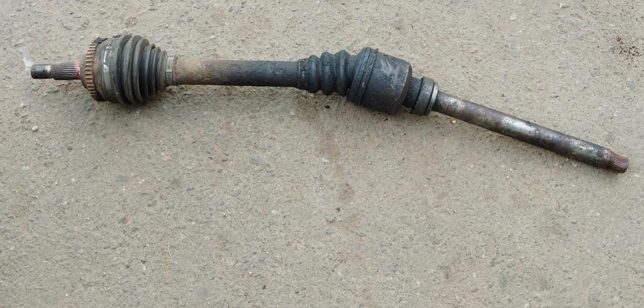 полуось передняя правая (приводной вал, ШРУС) Peugeot 607 1 поколение 2002, 2.2 л., 4HX (DW12TED4/FAP), дизель - фото №1