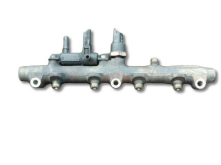 топливная рампа Fiat Ulysse 2 поколение 2005, 2.2 л., 4HW (10DZ33), дизель, 0445214017, 9637705080