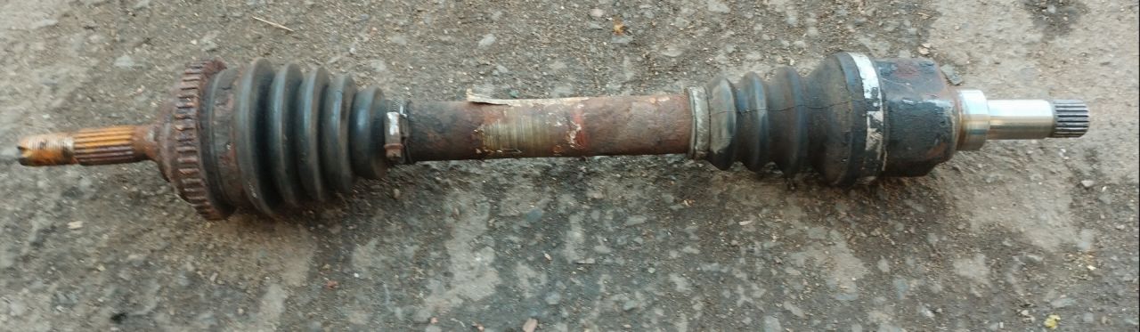 полуось передняя левая (приводной вал, ШРУС) Peugeot 206 1 поколение 2001, 9630767480 - фото №1