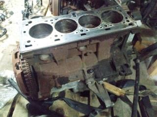 блок цилиндров Renault Laguna 2 поколение 2003, 1.6 л., K4M 710, бензин, K4M710