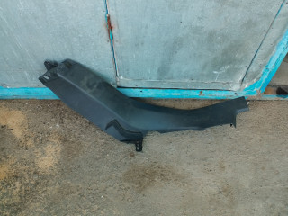 накладка на порог внутренняя Peugeot 308 T9 2014, 1.6 л., HDi, дизель, МКПП, хетчбэк 5 дв., передний привод