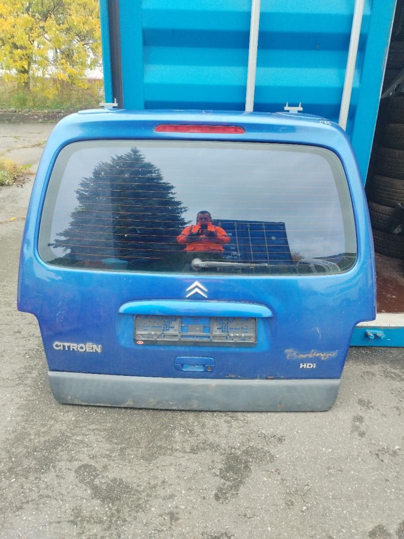 крышка багажника (дверь 3-5) Citroen Berlingo 1 поколение (M49) 2001, 2.0 л., RHY (10DYLF), дизель, МКПП, синиц, передний привод - фото №1