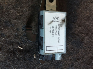 усилитель антенны Peugeot 308 T9 2014, 1.6 л., HDi, дизель, МКПП, хетчбэк 5 дв., передний привод, 9678016880