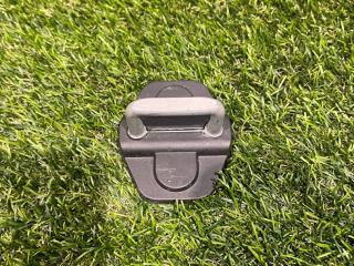 ответная часть (скоба) замка двери Jeep Wrangler 4 поколение 2020, АКПП, внедорожник 5 дв.