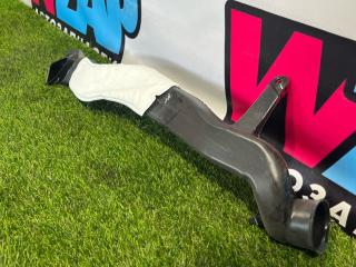 воздуховод печки Ford Mustang 6 поколение S550 [рестайлинг] 2020, 2.3 л., бензин, АКПП, купе, задний привод, FR3B19E656AD