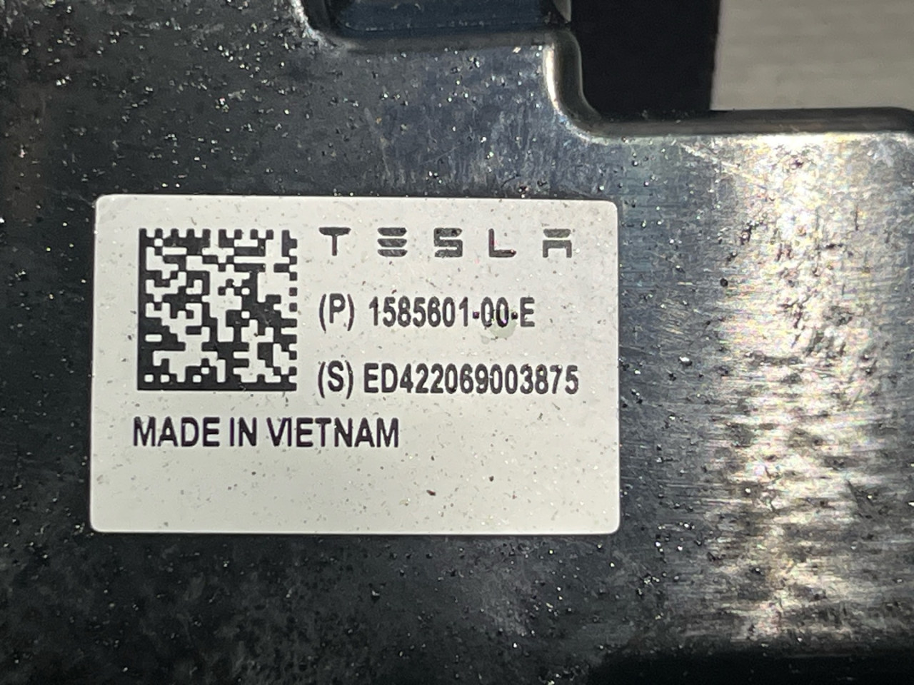 антенна Tesla Model Y 1 поколение 2022, электро, белый, 1585601-00-E - фото №1