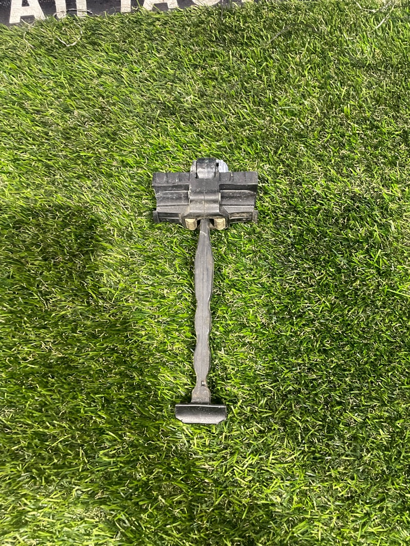 ограничитель открывания двери задней Volkswagen Jetta 7 поколение 2019, 1.4 л., бензин, АКПП, седан, передний привод - фото №1