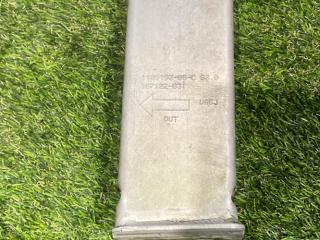 кронштейн переднего бампера Tesla Model Y 1 поколение 2022, электро, белый, 1109193-00-C