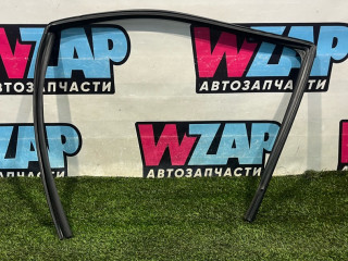 Уплотнитель стекла RAM 1500 5 поколение 2022, АКПП, фургон, 68285725AE