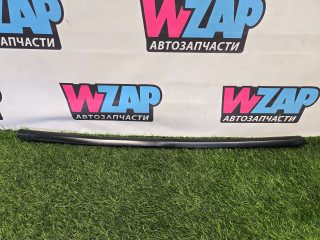 молдинг стекла Tesla Model 3 1 поколение 2022, 108068200F