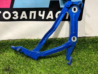 петля крышки багажника Ford Mustang 6 поколение S550 [рестайлинг] 2019, 2.3 л., бензин, АКПП, купе, задний привод, FR3B6342701AD