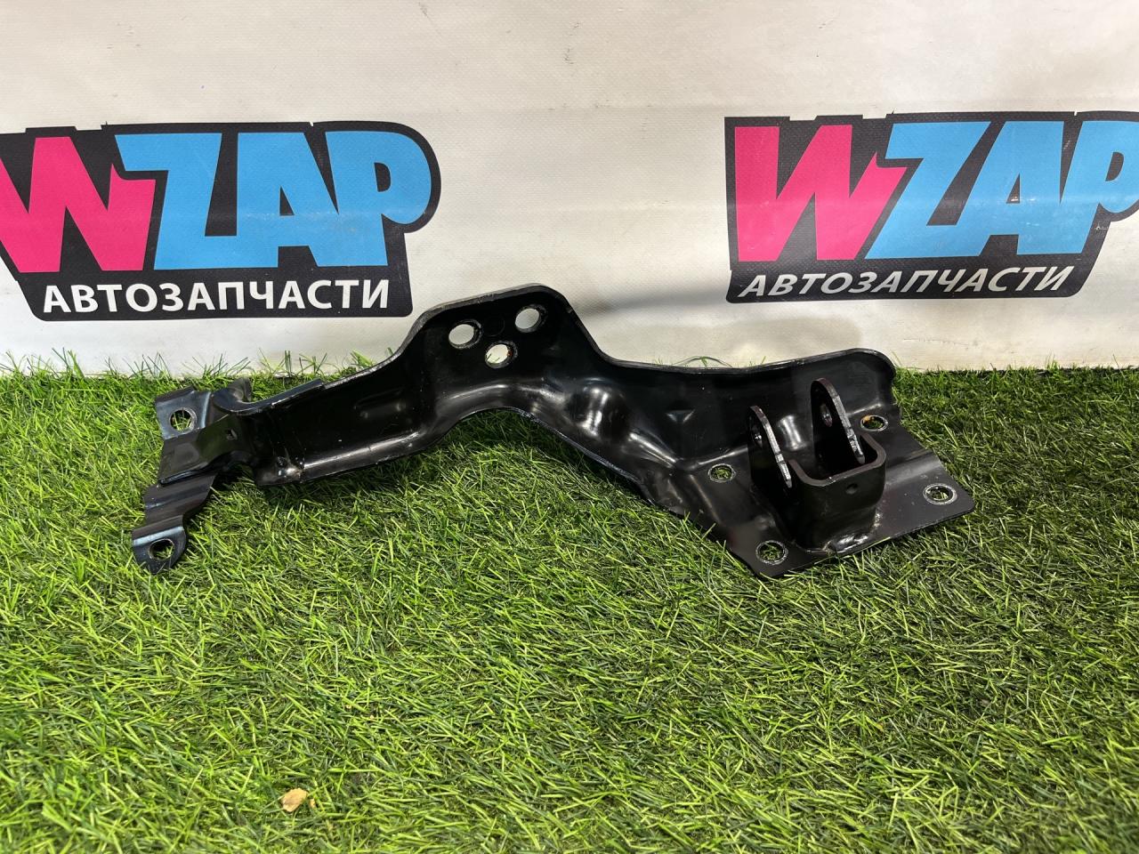 кронштейн двигателя RAM 1500 5 поколение (2018 - 2024), бензин, АКПП, пикап, 68321773AB - фото №1