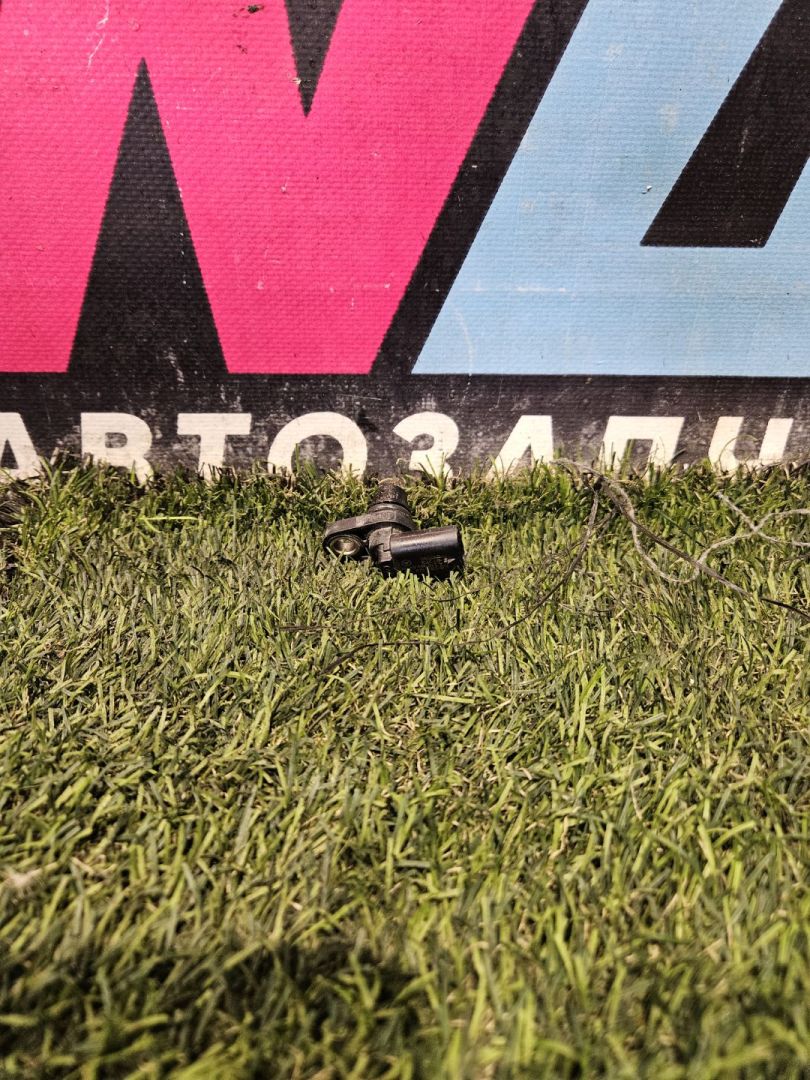 датчик распредвала Mercedes-Benz C-Класс W205/S205/C205 (2014 - 2018), 0232103125 - фото №1