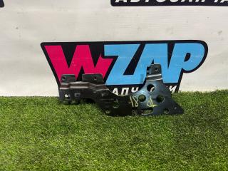 кронштейн (крепление) Ford Mustang 6 поколение S550 [рестайлинг] 2021, 2.3 л., бензин, АКПП, кабриолет, FR3B-63016A-52A