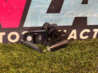 замок багажника Ford Mustang 6 поколение S550 [рестайлинг] 2020, 2.3 л., бензин, АКПП, белый, кабриолет, задний привод, EJ7VA-54404B12