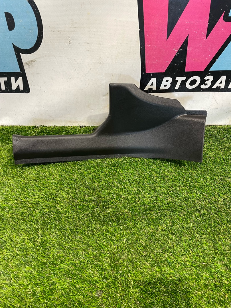 накладка на порог внутренняя Buick Encore GX 1 поколение 2023, 1.2 л., бензин, АКПП, внедорожник 5 дв., передний привод, 42484909 - фото №1