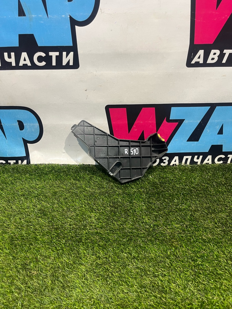 пластик Volkswagen Jetta 7 поколение 2019, 1.4 л., бензин, АКПП, седан, передний привод, 17B858801 - фото №1